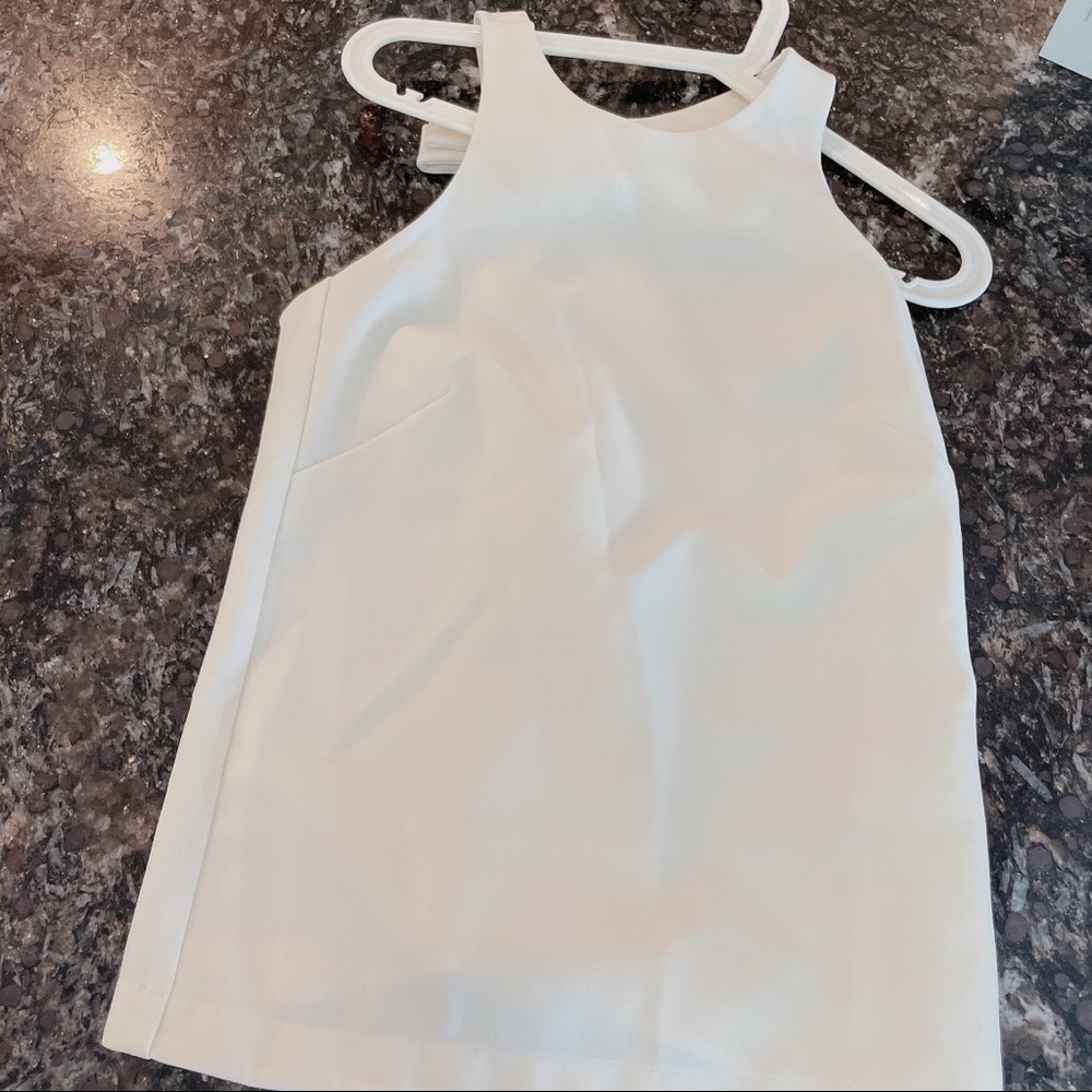 white top - Picture 3 of 4
